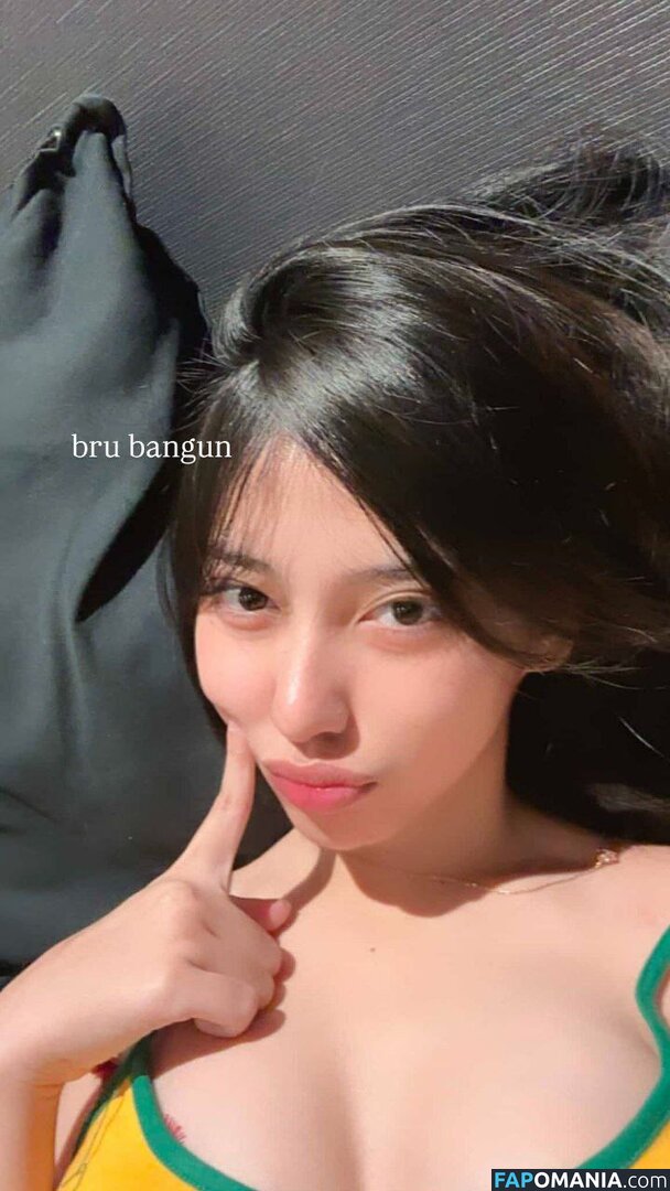 https: / notriissaaa / risaatjan Naken OnlyFans  Läckta Foto #6