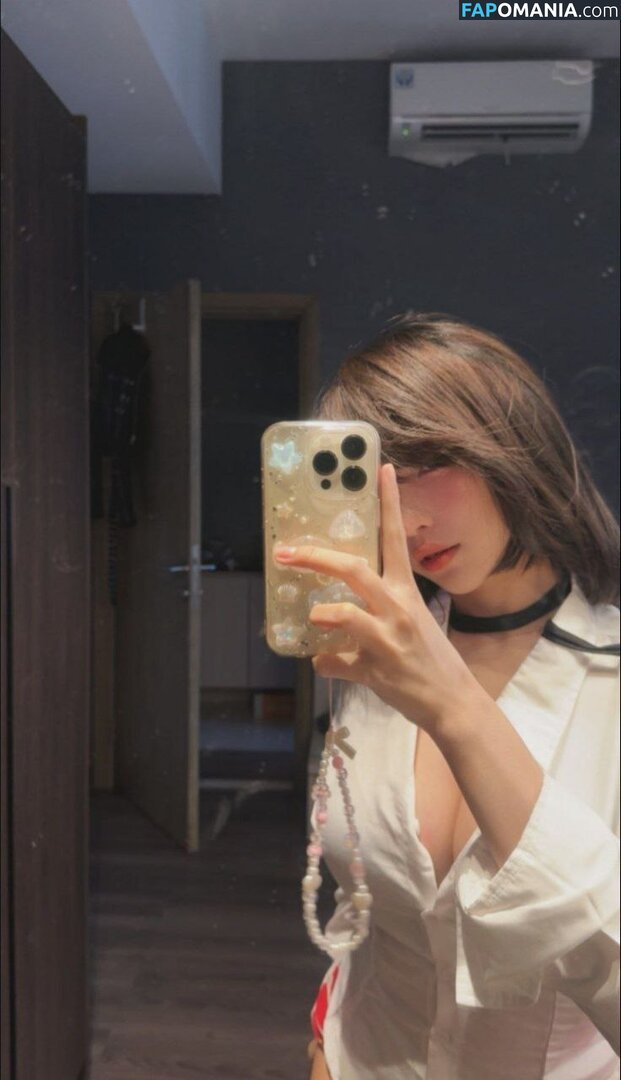 https: / notriissaaa / risaatjan Naken OnlyFans  Läckta Foto #16