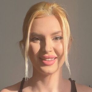 Romanian Girls