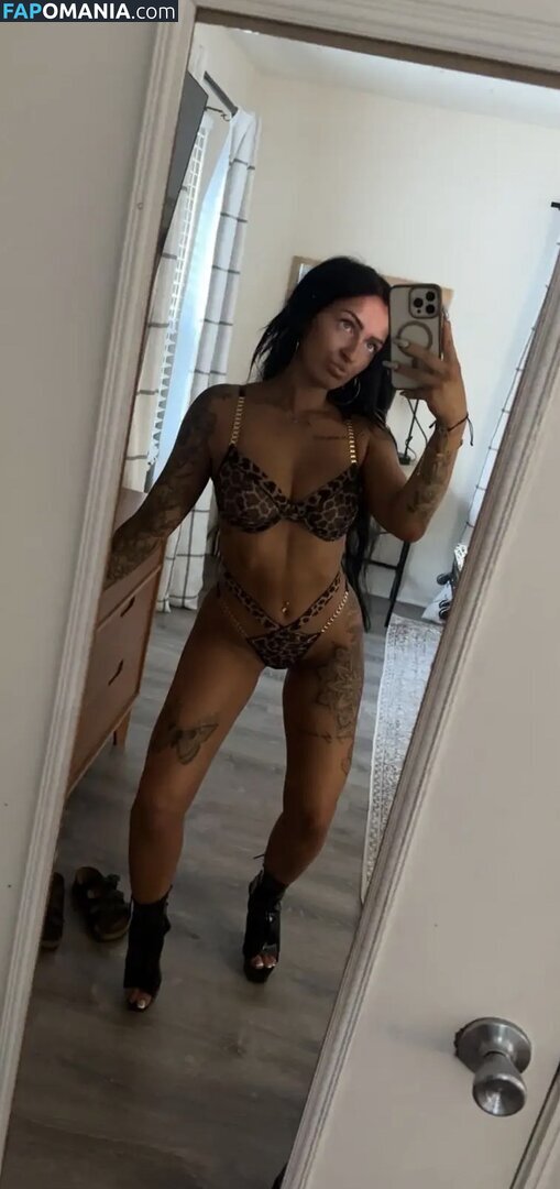 Petitetattedplati / Ronika Eskins / ronika_eskins Naken OnlyFans  Läckta Foto #14