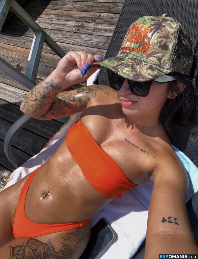 Petitetattedplati / Ronika Eskins / ronika_eskins Naken OnlyFans  Läckta Foto #112