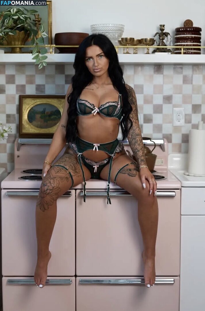 Petitetattedplati / Ronika Eskins / ronika_eskins Naken OnlyFans  Läckta Foto #117