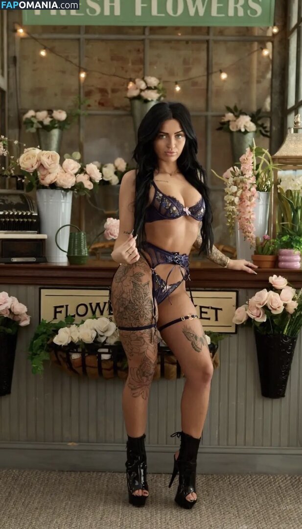 Petitetattedplati / Ronika Eskins / ronika_eskins Naken OnlyFans  Läckta Foto #119