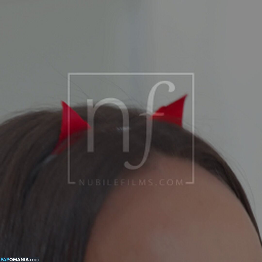 Rose Carter / rosecaarter / rosecarter Naken OnlyFans  Läckta Foto #1