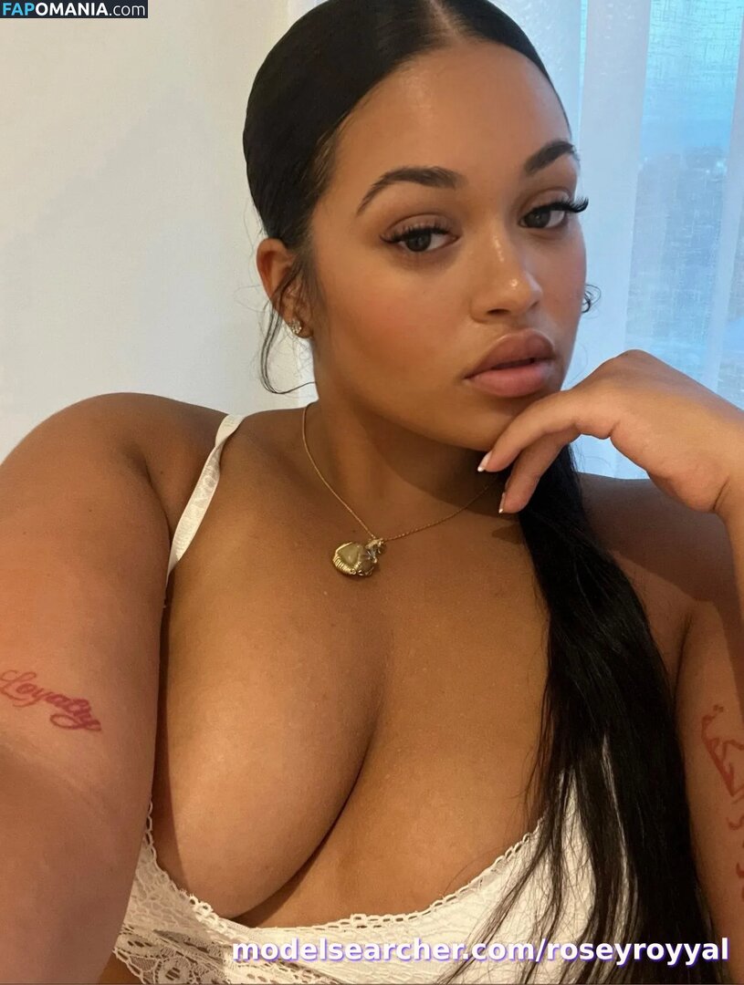 Roseyroyyal Naken OnlyFans  Läckta Foto #5