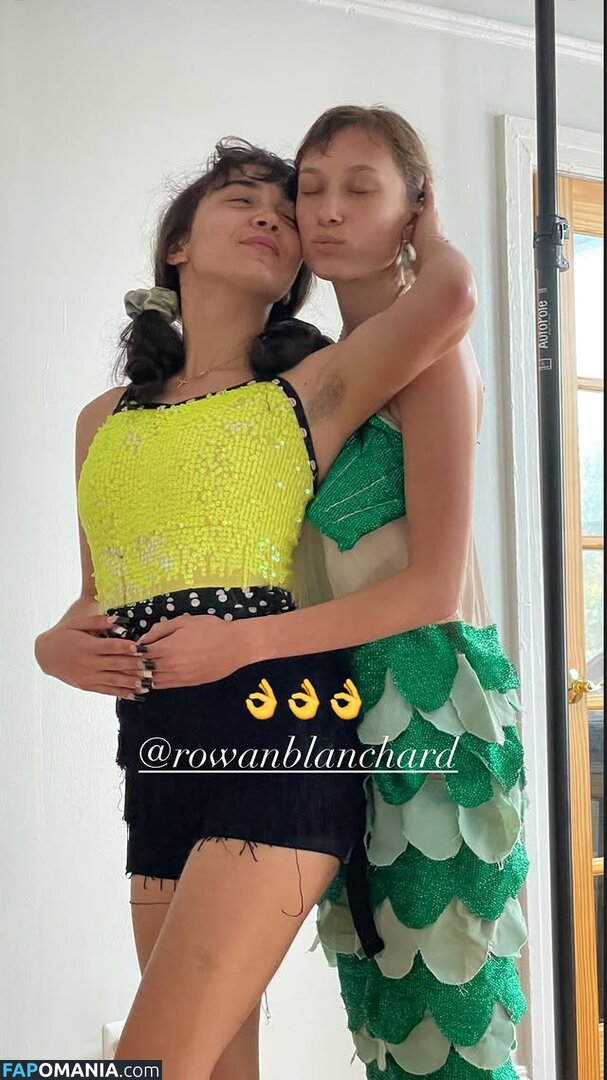 Rowan Blanchard / Simp Chat / https: / rowanblanchard Naken OnlyFans  Läckta Foto #531