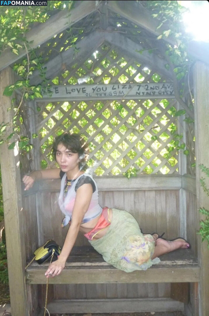 Rowan Blanchard / Simp Chat / https: / rowanblanchard Naken OnlyFans  Läckta Foto #536