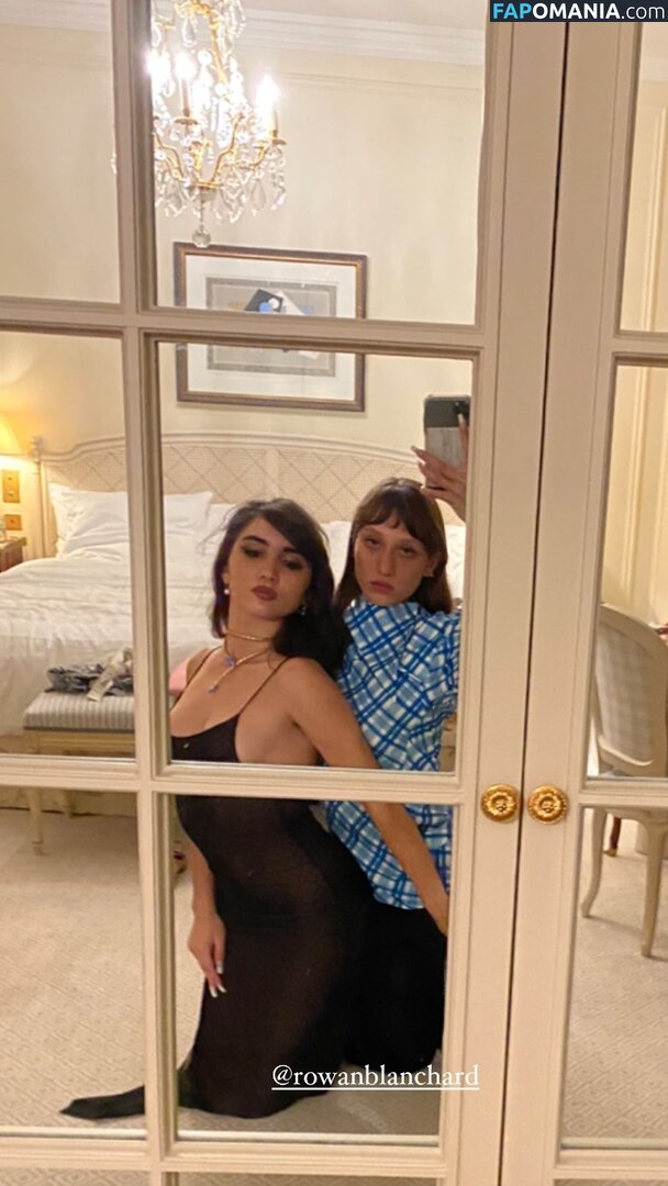 Rowan Blanchard / Simp Chat / https: / rowanblanchard Naken OnlyFans  Läckta Foto #539