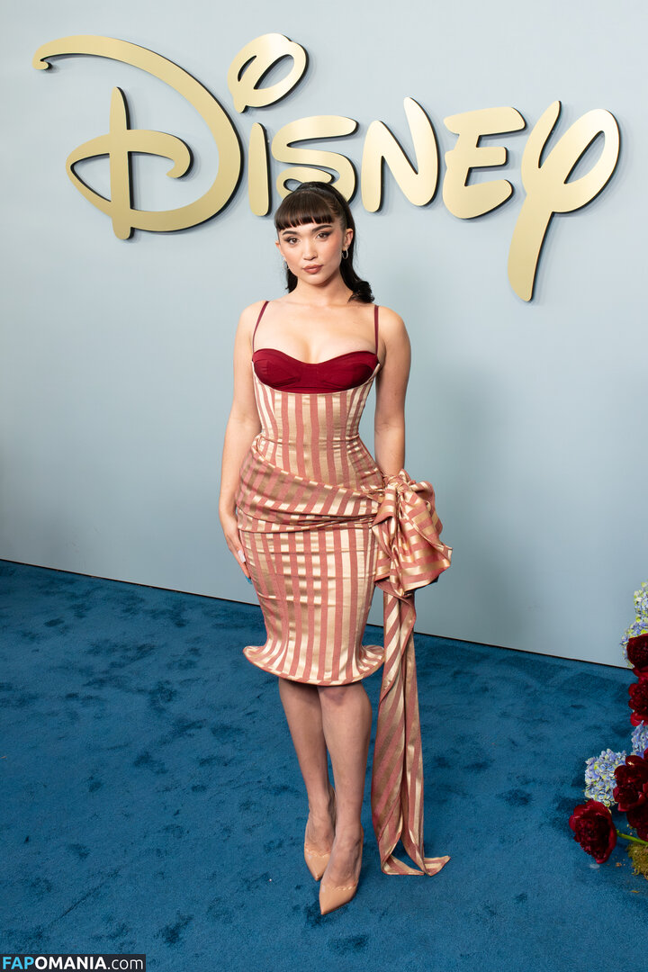 Rowan Blanchard / Simp Chat / https: / rowanblanchard Naken OnlyFans  Läckta Foto #566