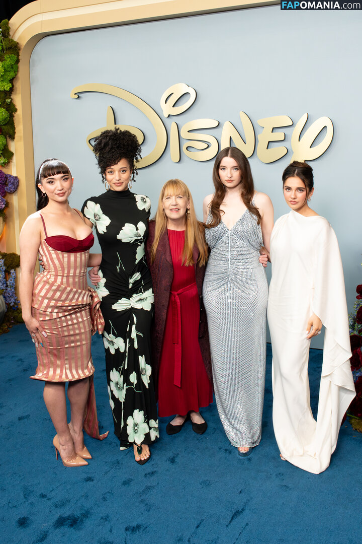 Rowan Blanchard / Simp Chat / https: / rowanblanchard Naken OnlyFans  Läckta Foto #570