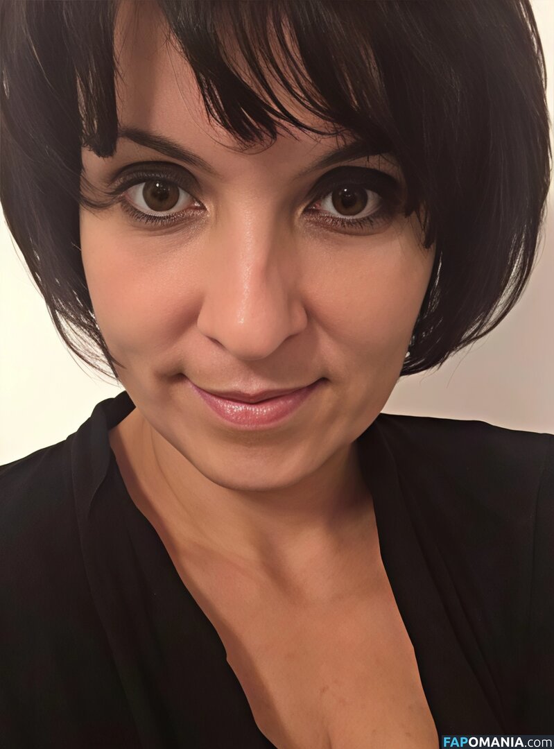 Roxana Sandu / roxana.sandu Naken OnlyFans  Läckta Foto #2