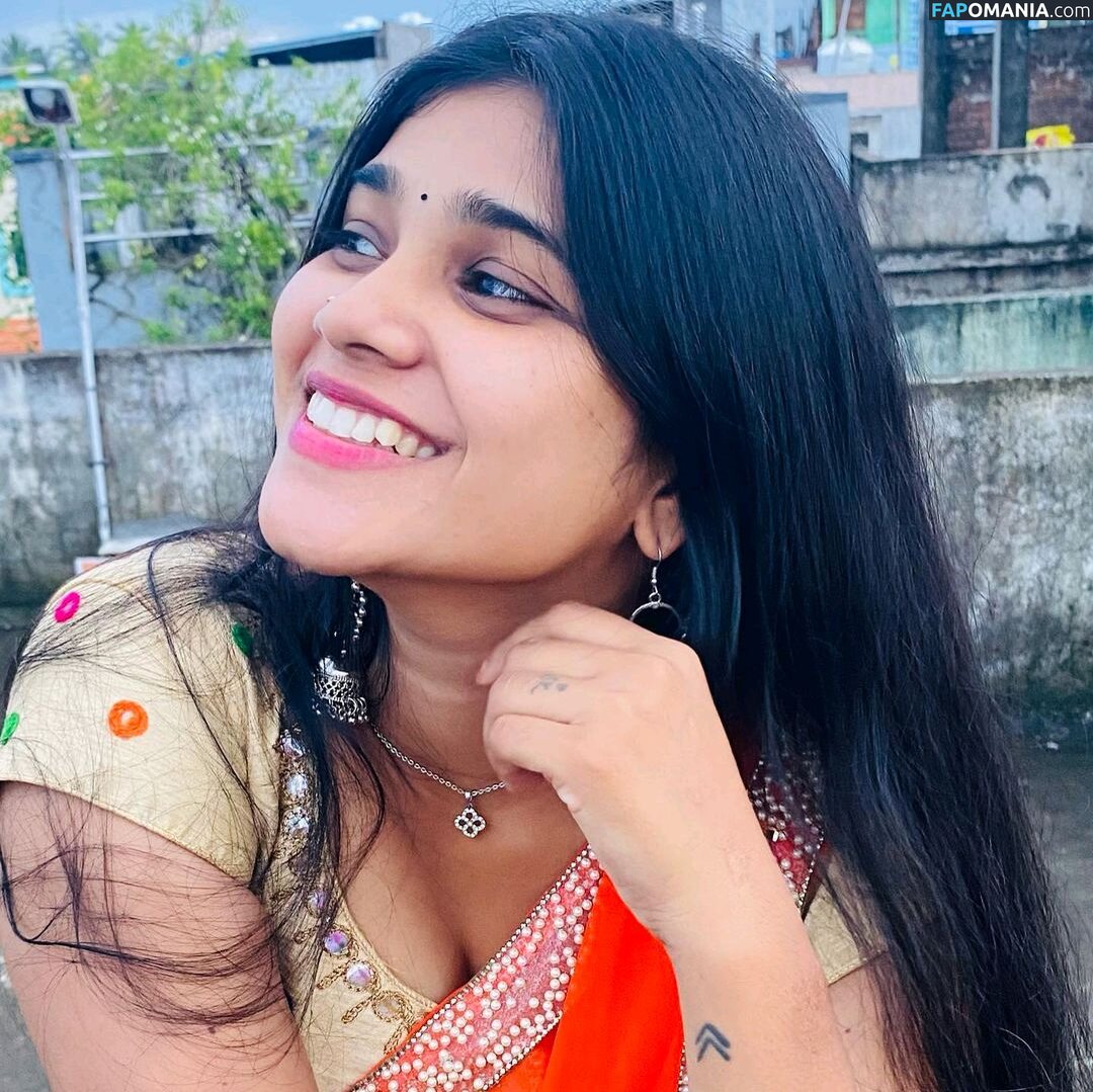 Saadhana Naidu Naken OnlyFans  Läckta Foto #3