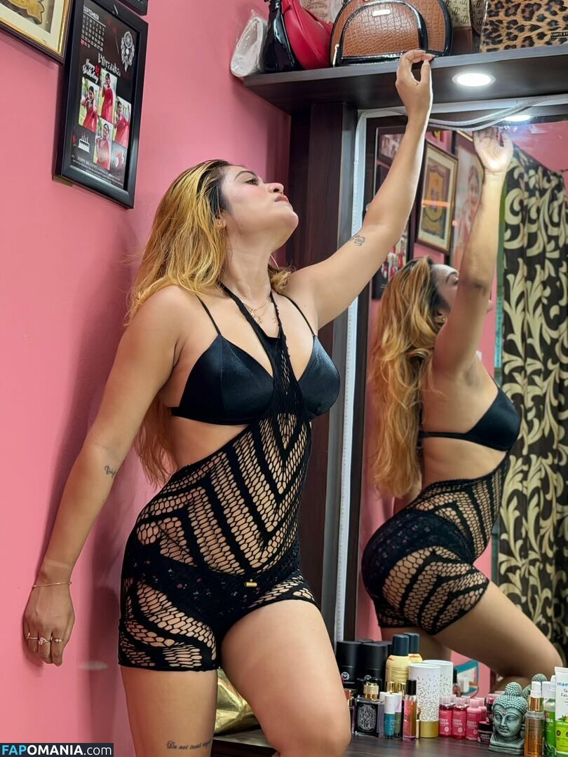 Sabetri Dehury / sabetridehury Naken OnlyFans  Läckta Foto #8