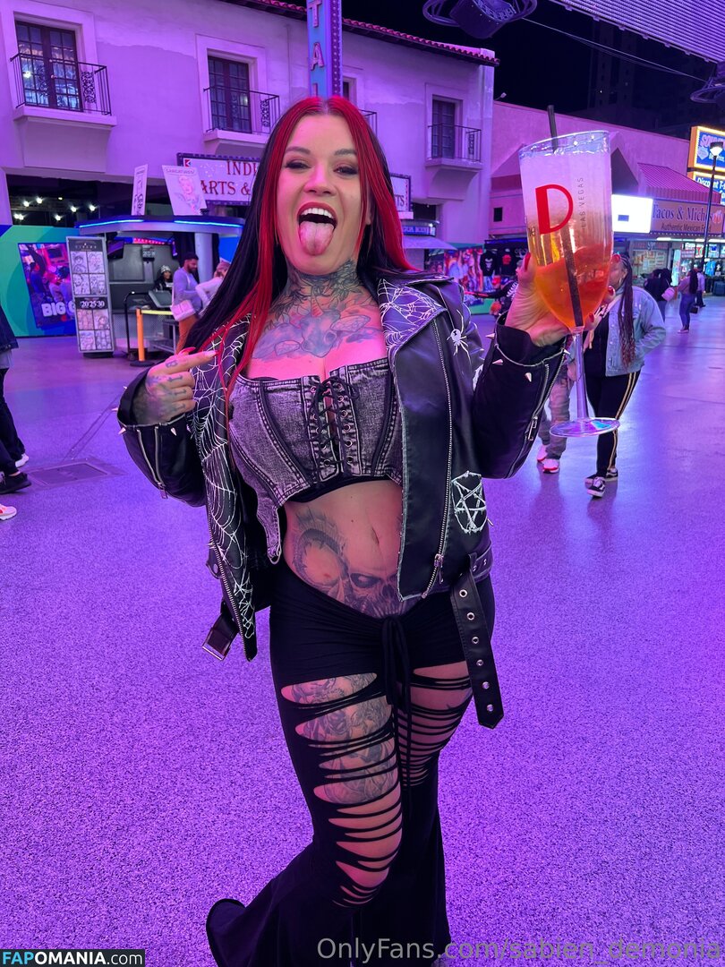 Sabien Demonia / sabien_demonia / sabiendemoniaofficial Naken OnlyFans  Läckta Foto #74