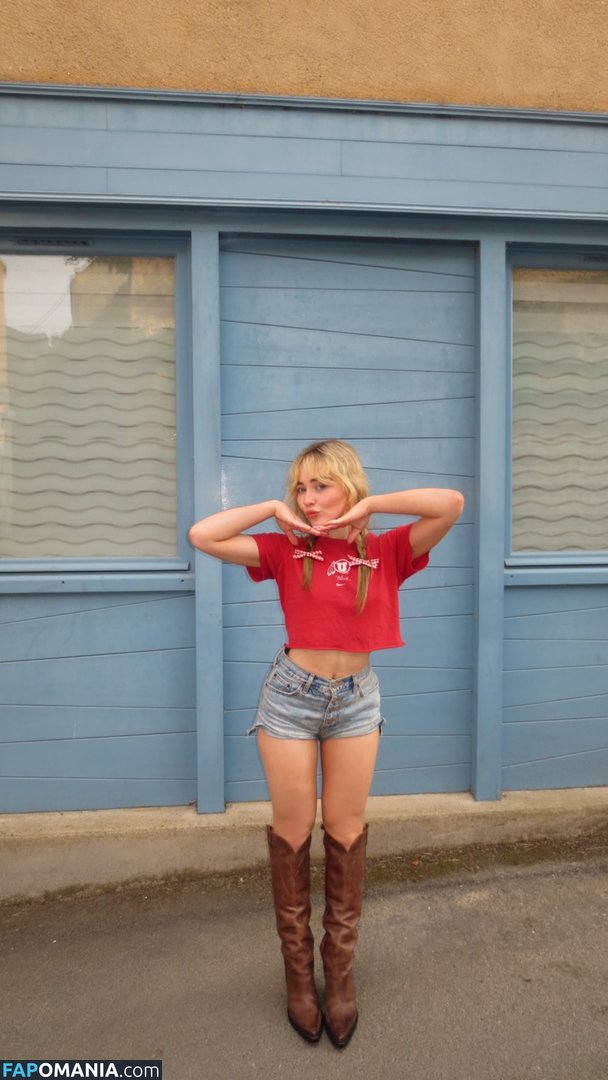 Sabrina Carpenter / https: / sabrinacarpenter Naken OnlyFans  Läckta Foto #74