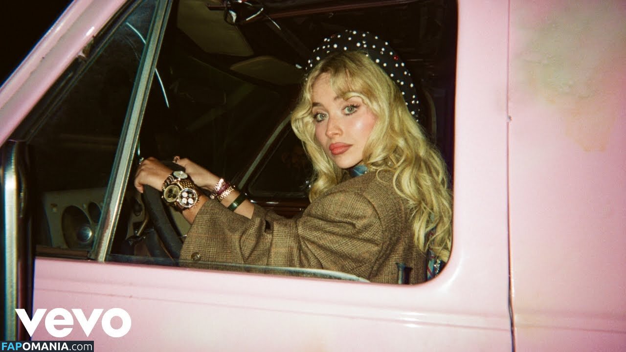 Sabrina Carpenter / https: / sabrinacarpenter Naken OnlyFans  Läckta Foto #2625