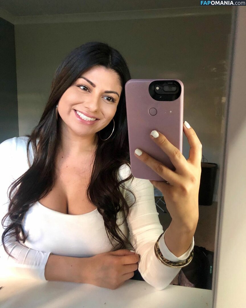 Sabrina / Sabrina_wet / dontripchocolatechip / sabrinacarpenter / sabrinainthecity / suhbeaner_ / upnextwithsabrina Naken OnlyFans  Läckta Foto #15