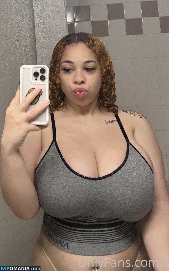 Joelleleilani / Lanilovee / Sadhoetarius Naken OnlyFans  Läckta Foto #3