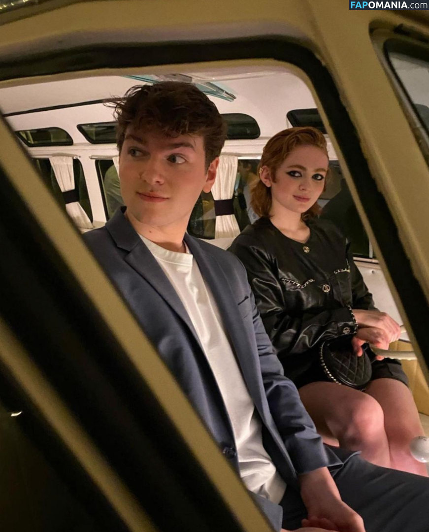 Sadie Sink / sadiesink / sadiesink_ Naken OnlyFans  Läckta Foto #10