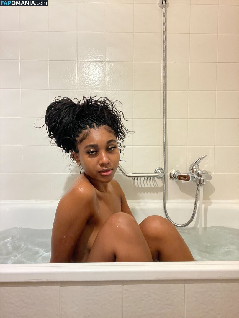 Cyber Hoe / saint_ziya / saintziya Naken OnlyFans  Läckta Foto #5