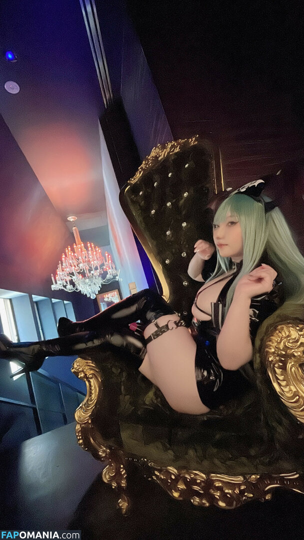 Saku / alice_mather / saku93 Naken OnlyFans  Läckta Foto #13