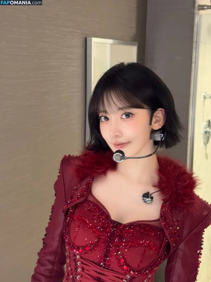 39saku_chan / LESSERAFIM / Sakura Miyawaki 宮脇 咲良 Naken OnlyFans  Läckta Foto #8