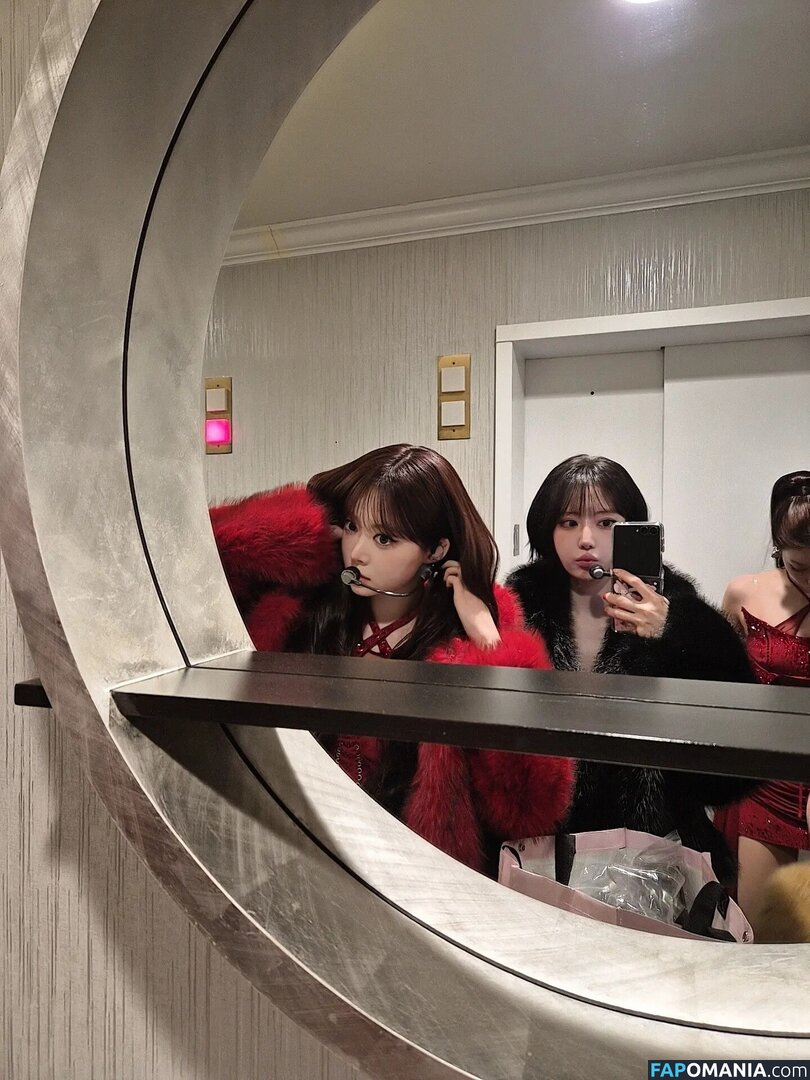 39saku_chan / LESSERAFIM / Sakura Miyawaki 宮脇 咲良 Naken OnlyFans  Läckta Foto #22