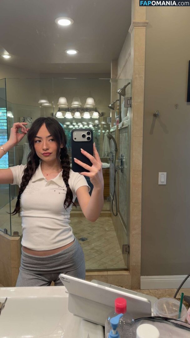 Sakura Shymko / SakuraShymko Naken OnlyFans  Läckta Foto #16