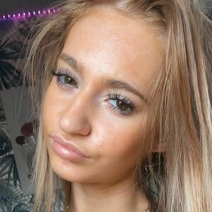 ×_samantha.345_x