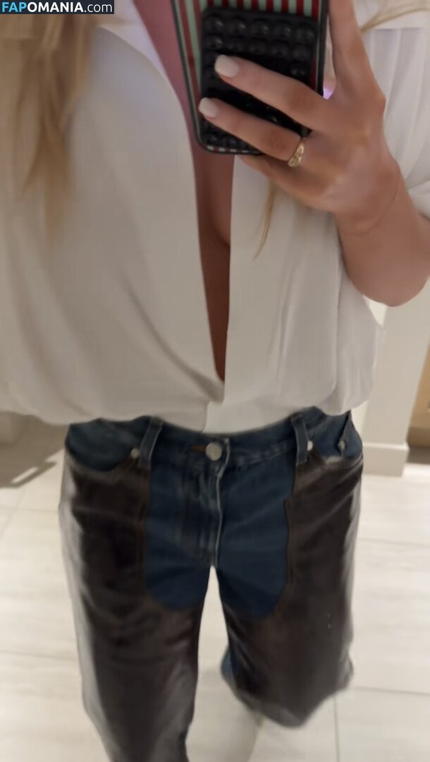 Samantha Riehl / https: / samanthariehl Naken OnlyFans  Läckta Foto #2