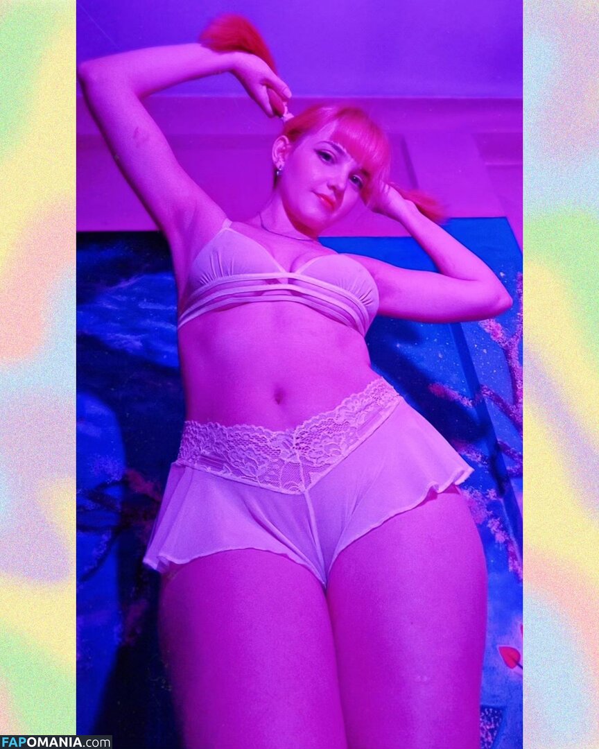 Kari Magali / Sangattsu Naken OnlyFans  Läckta Foto #30