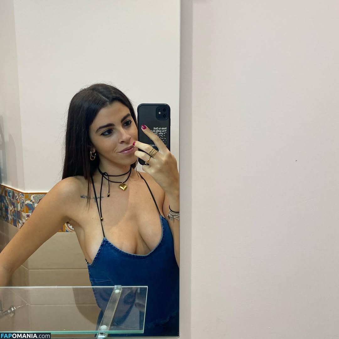 Sara Devastato / ladyaras Naken OnlyFans  Läckta Foto #4