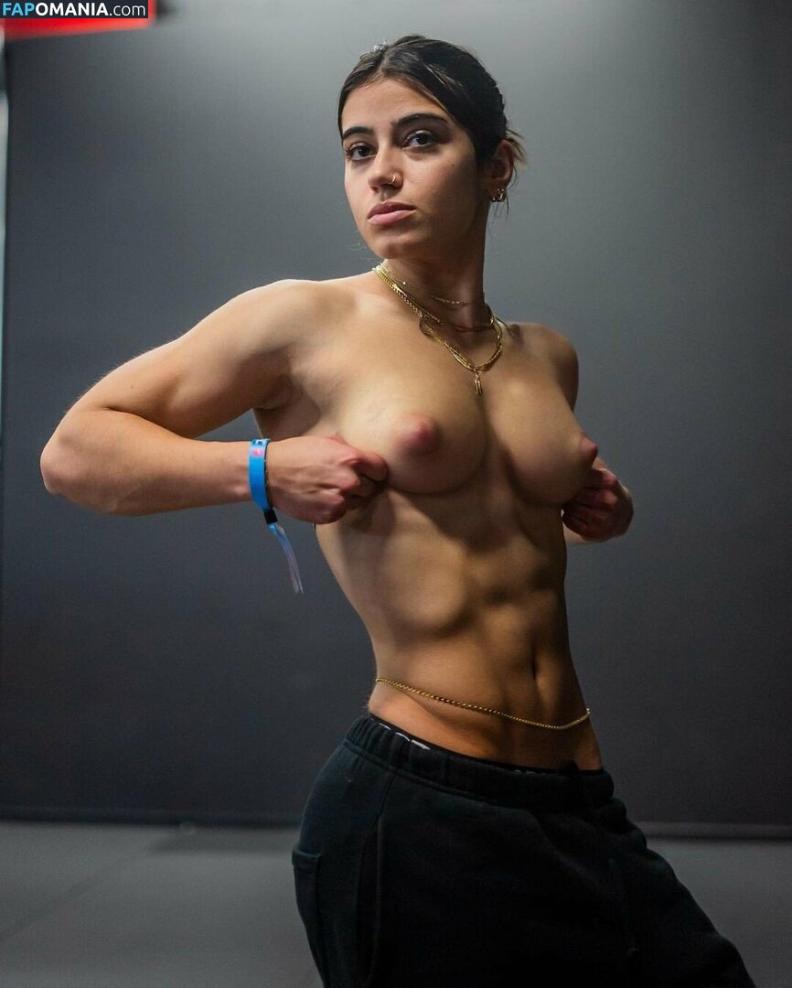 Sara Saffari Deepfake / sara_saffari / sarasaffari__ Naken OnlyFans  Läckta Foto #3