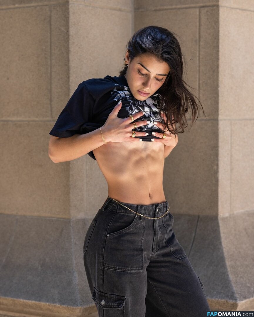 Sara Saffari / sarasaffari__ Naken OnlyFans  Läckta Foto #360