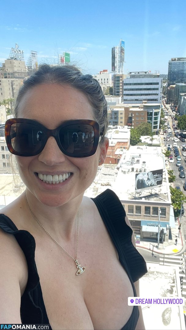 Sarah Cruddas / sarahcruddastv Naken OnlyFans  Läckta Foto #1