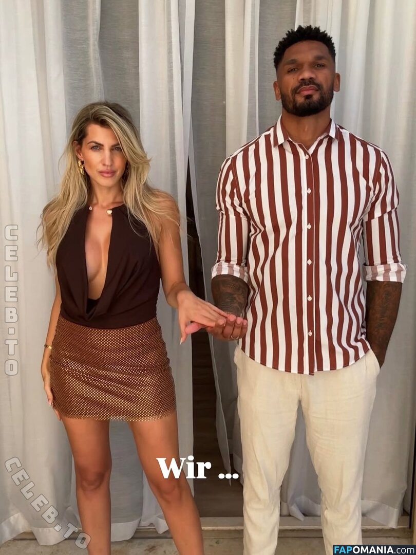 Sarah Harrison / sarah.harrison.official Naken OnlyFans  Läckta Foto #1