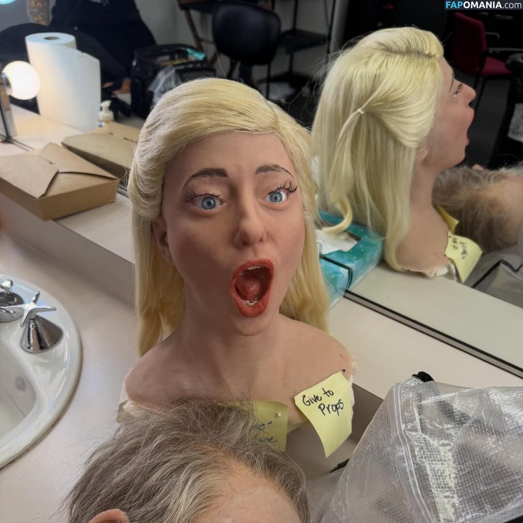 Sarah Sherman / Sarah Squirm from Saturday Night Live / sarahsquirm Naken OnlyFans  Läckta Foto #5