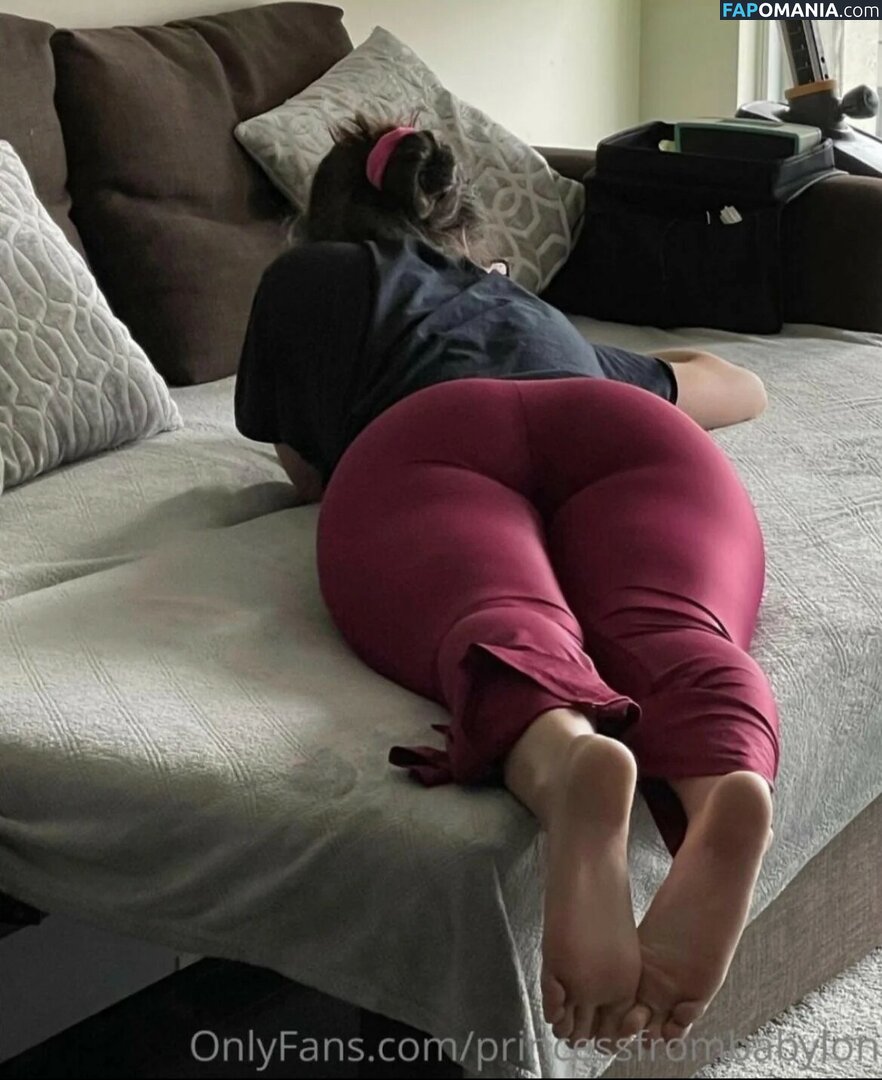 princessfrombabylon / saaaabooood / saabood / sarahbood Naken OnlyFans  Läckta Foto #1