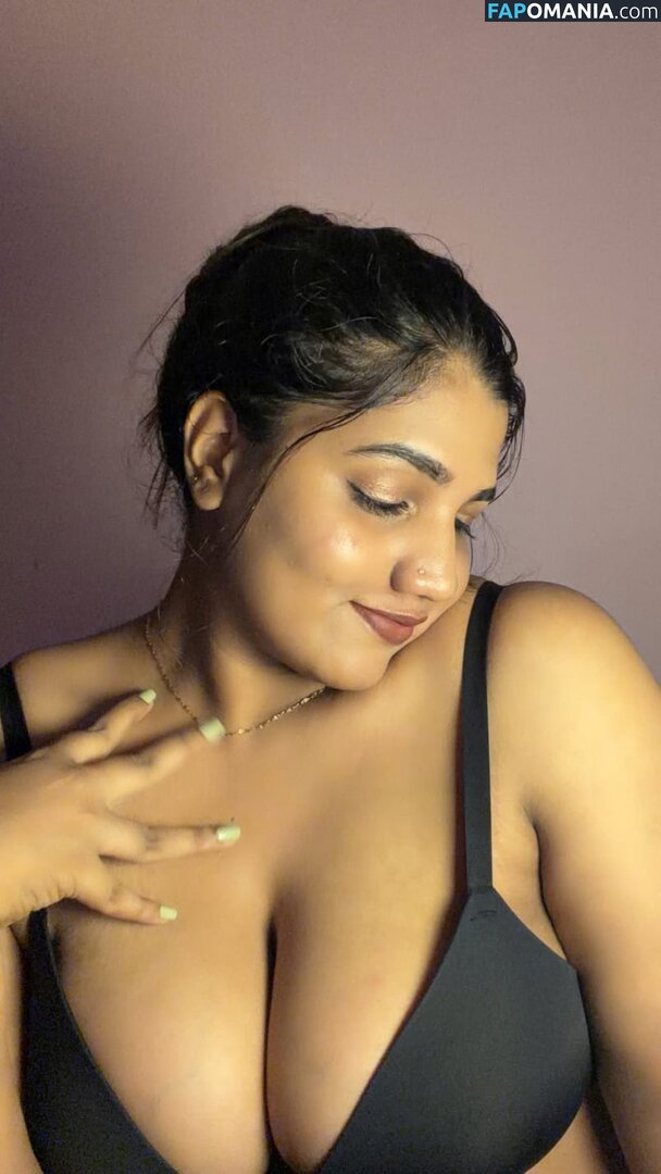 Saranya Santhosh / https: Naken OnlyFans  Läckta Foto #1