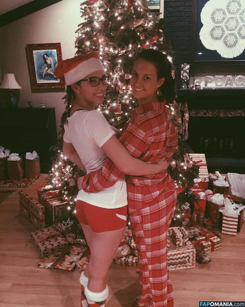 Sarina Hunt / alexandramhunt / sarinahunt / sarinahuntt Naken OnlyFans  Läckta Foto #4