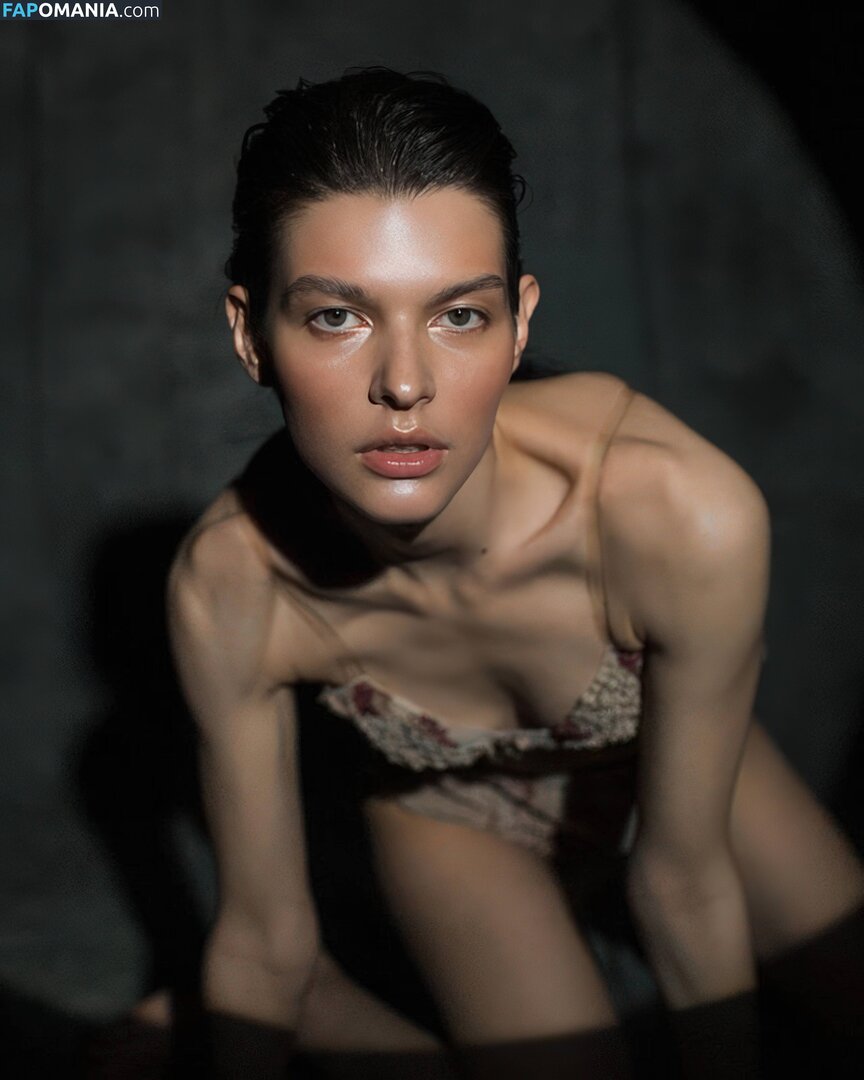 Sasha Zotova / shuzolotova Naken OnlyFans  Läckta Foto #11