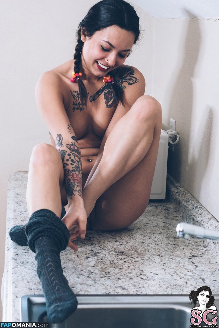 Sassafrass / _sassafrass / definite.bad.idea Naken OnlyFans  Läckta Foto #17