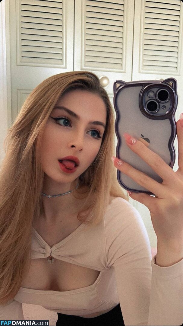 _sassynessa / a.ssa_sa Naken OnlyFans  Läckta Foto #2