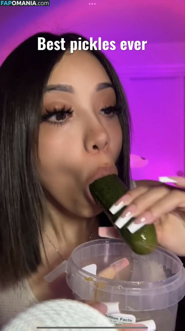 SassySounds ASMR / SassysoundsASMR / sassyselenaaaa / selenaaasasmr Naken OnlyFans  Läckta Foto #115