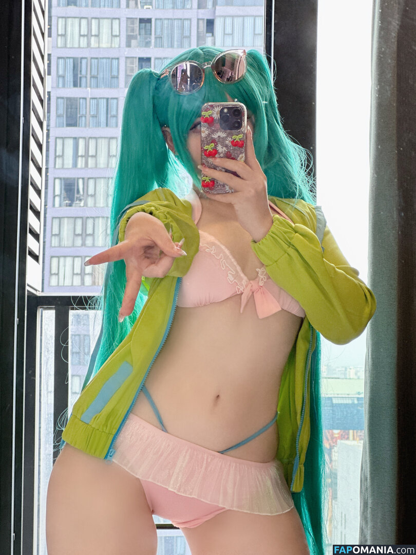 Saya Scarlet / SayaScarlet01 / saya_scarlet / sayascarlet Naken OnlyFans  Läckta Foto #289