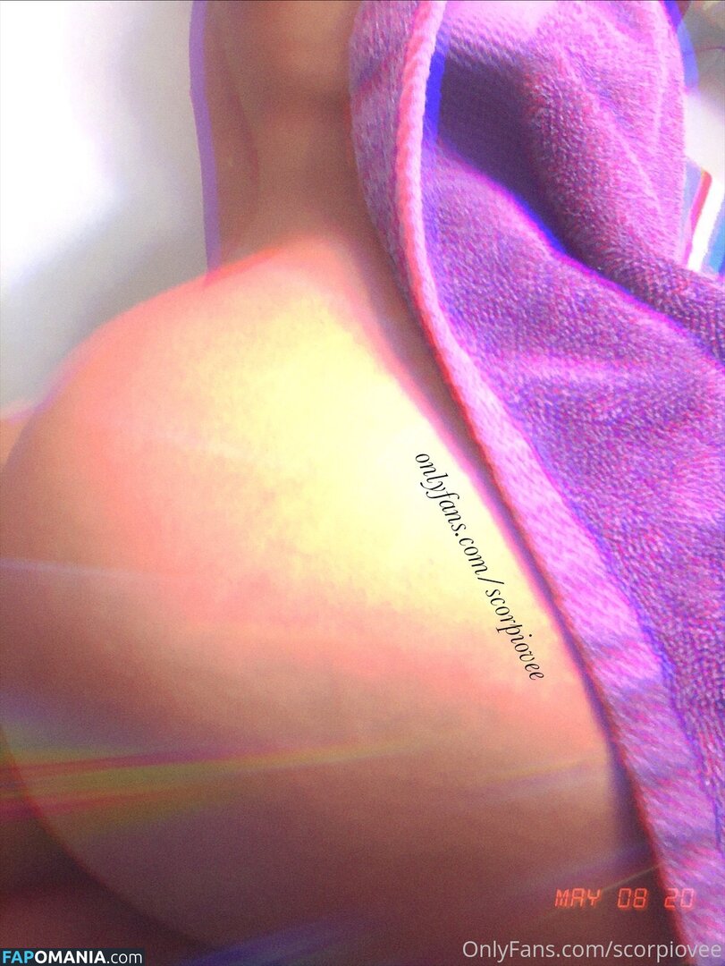 scorpiovee Naken OnlyFans  Läckta Foto #2