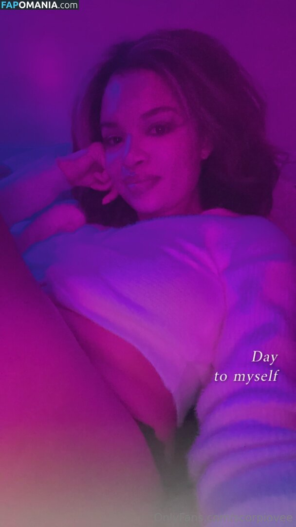 scorpiovee Naken OnlyFans  Läckta Foto #3
