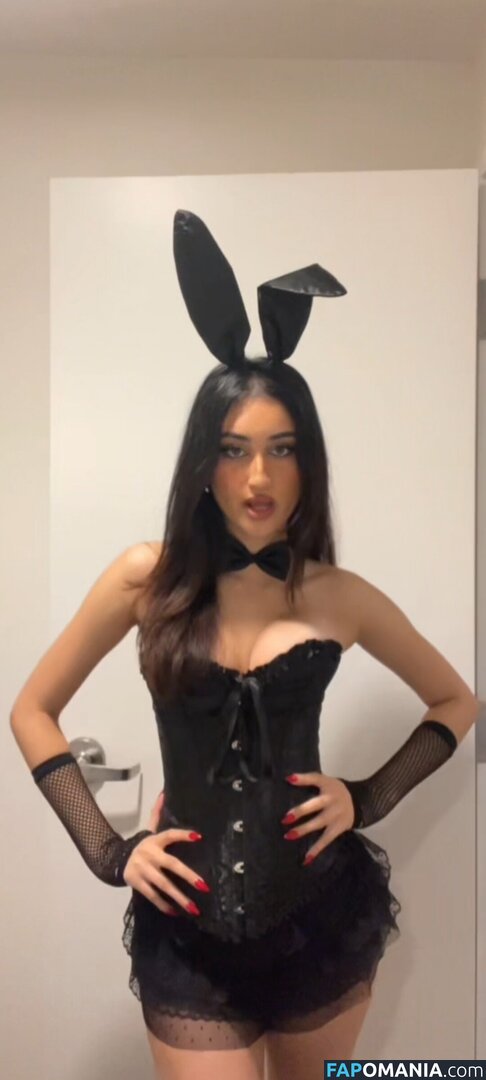 Selena_a.h Selena<3 / selena_a.h Naken OnlyFans  Läckta Foto #1