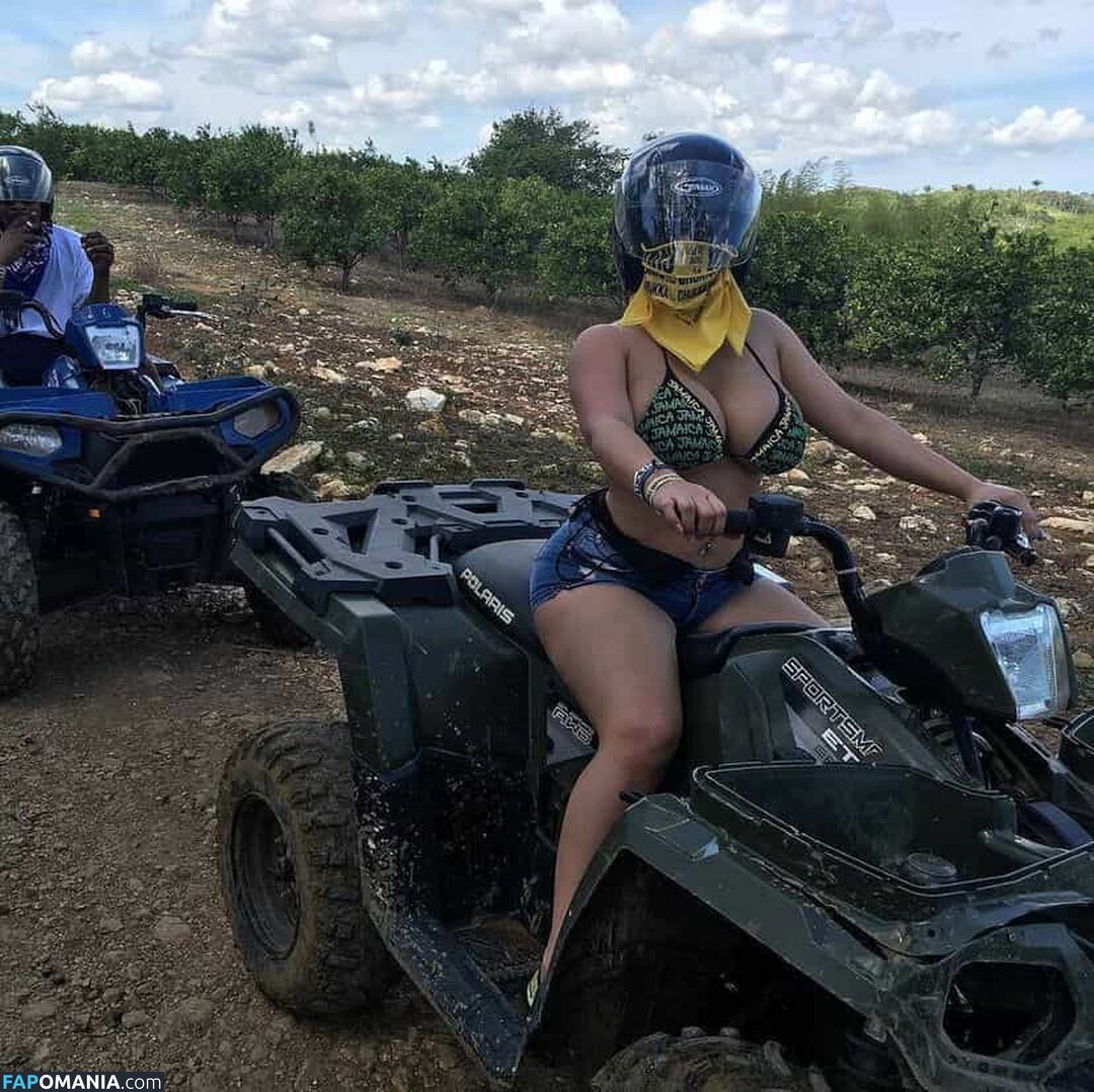 Selena Adams / officialselenaadams4 / selenaadams69 Naken OnlyFans  Läckta Foto #366