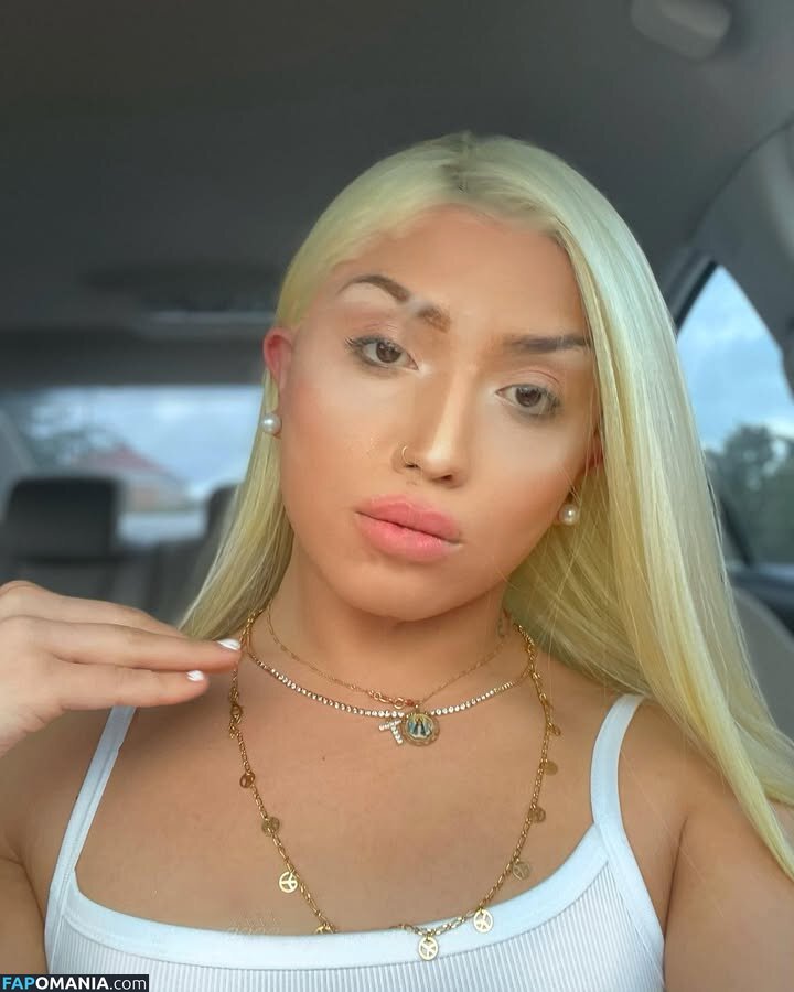Selenawitaweena / s3x3x3x Naken OnlyFans  Läckta Foto #4